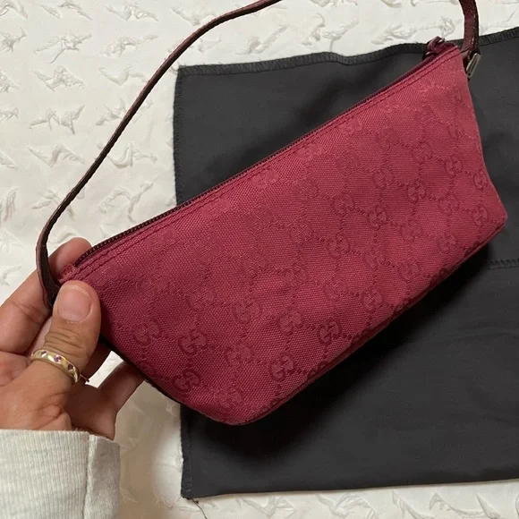 Vintage Gucci purse - Picture 11 of 13